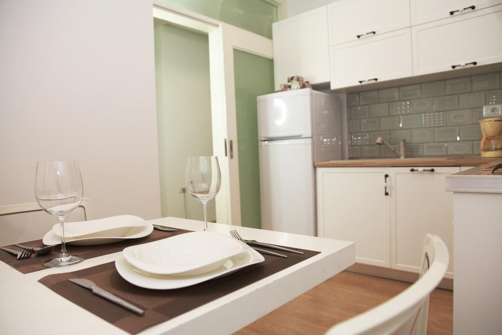Luxury Blloku Tirana Apartment Exterior foto